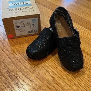 Toms Tiny Classics Shoes - Black Glitters